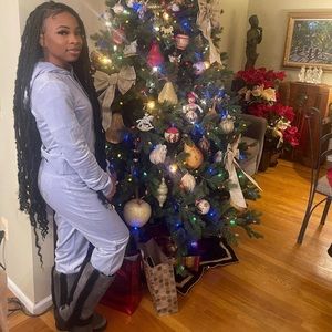 Meet your Posher, Janelle